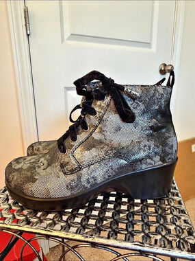Alegria eliza elegance Print Platform Ankle Boots